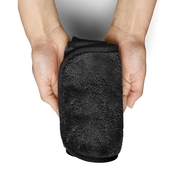 Miracle 2 Pack Black Microfiber Makeup Remover - Picture 7 of 8